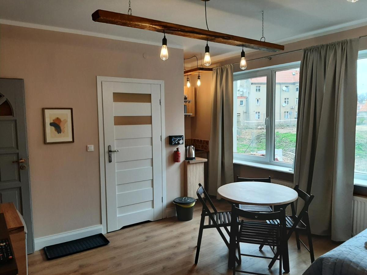 זיילונה גאורה Drzewna Apartamenty - Kupiecka 5 מראה חיצוני תמונה