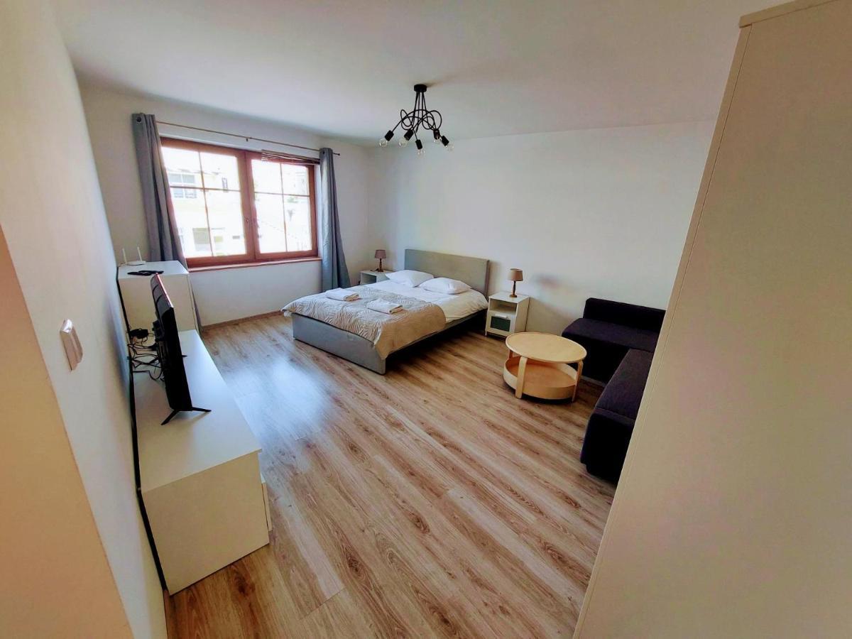 זיילונה גאורה Drzewna Apartamenty - Kupiecka 5 מראה חיצוני תמונה